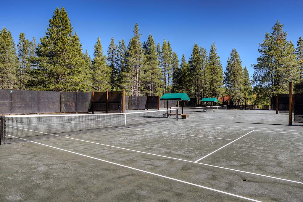 Lahontan-Tennis-Courts